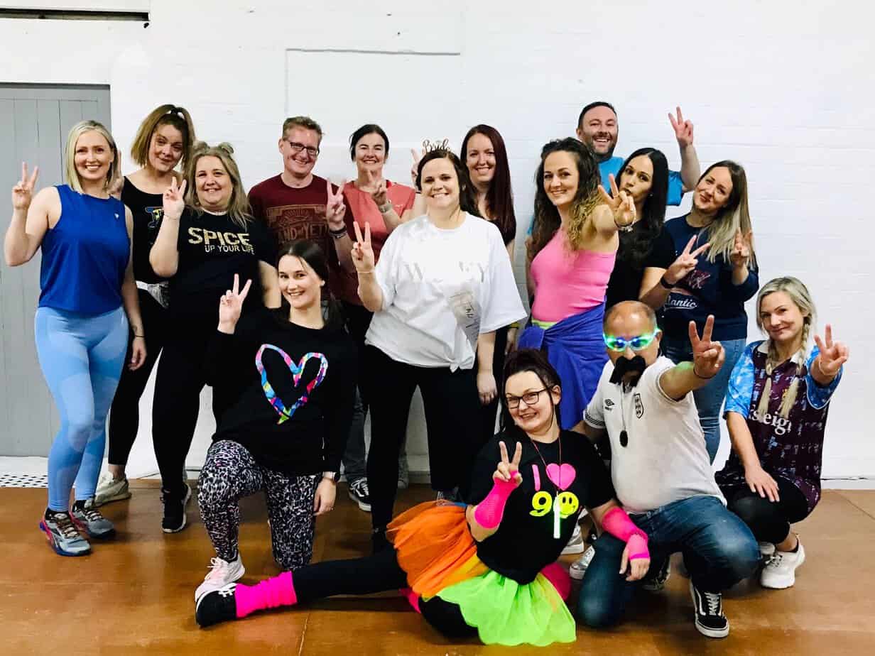 Fun 90s theme hen party dance classes available nationwide. Perfect for a 90s hen do celebration.