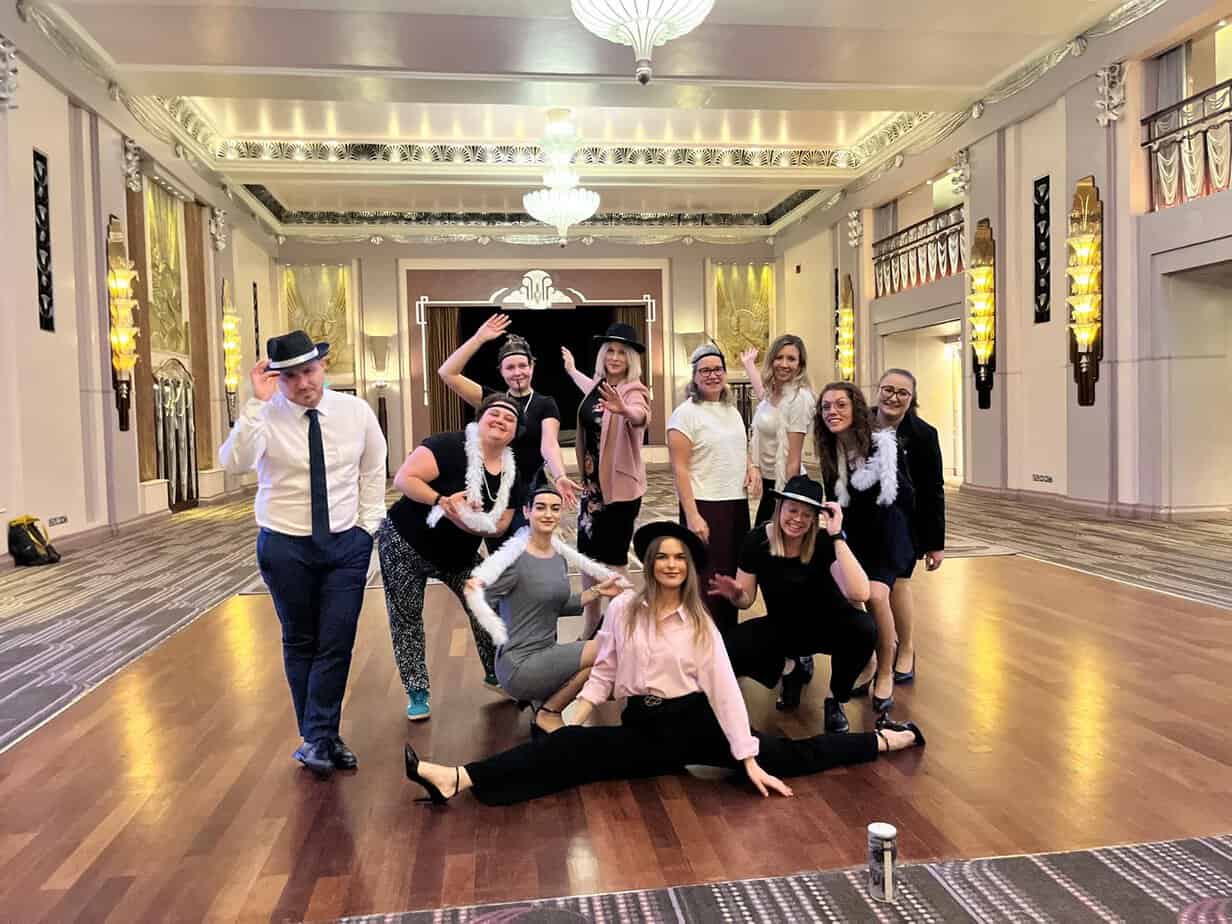 Fun 1920s themed Charleston dance class, perform for a team building activity